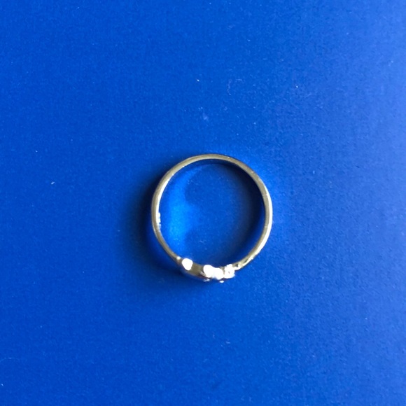 Silver Toe Ring with CZ Dolphin - Picture 4 of 5